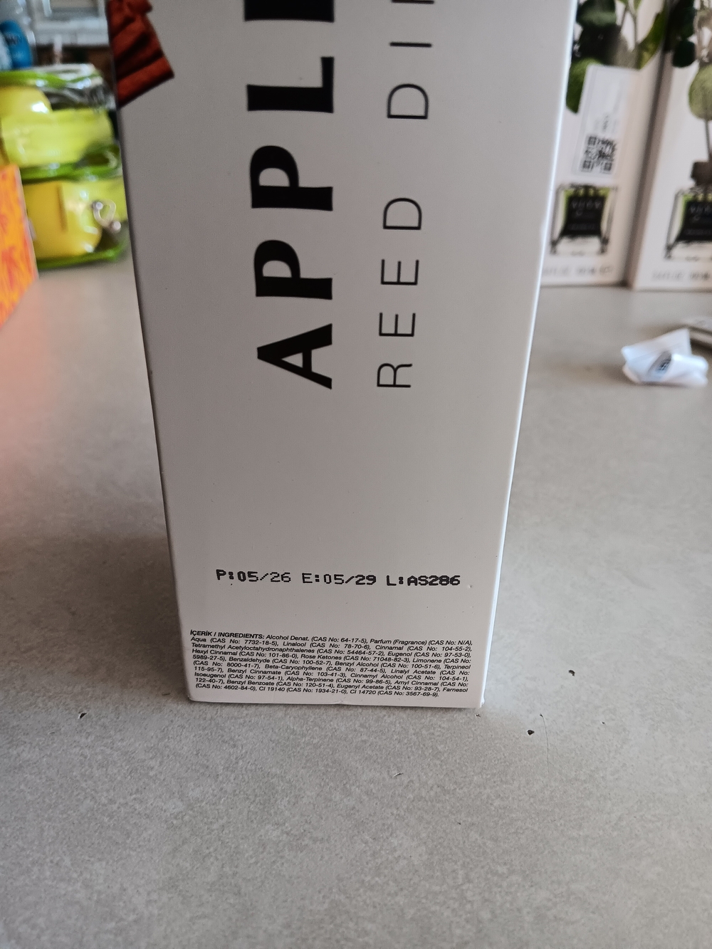 Reed Diffuser In Apple Pie. - Picture 2 of 2